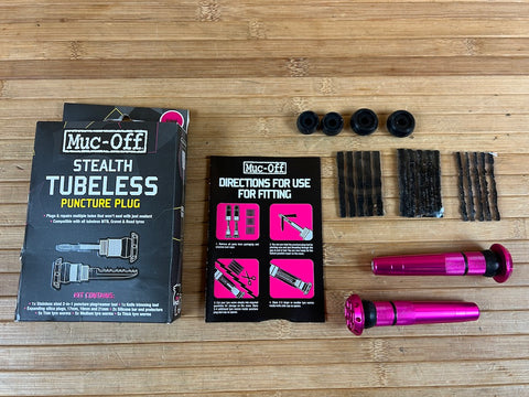 Muc-Off Stealth Tubeless Puncture Plug Set pink