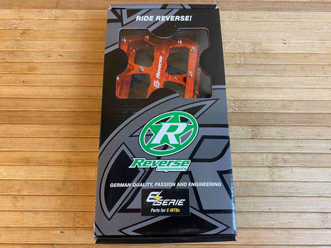 reverse escape pedale orange Reverse Components E-Escape Plattformpedale / Pedale orange – RTF Bikeparts