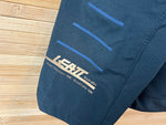 Leatt MTB 4.0 All Mountain Jacket / Jacke Gr. M black DBX